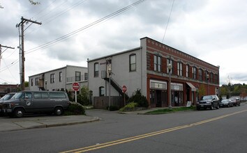 223-235 1st Ave in Kent, WA - Building Photo - Building Photo