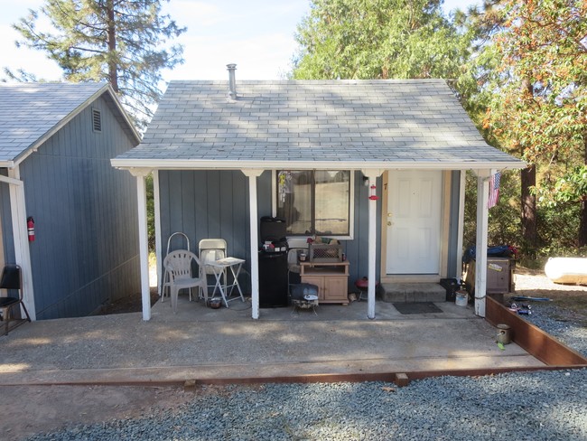 2920 Paul Bunyon Rd in Placerville, CA - Building Photo - Building Photo