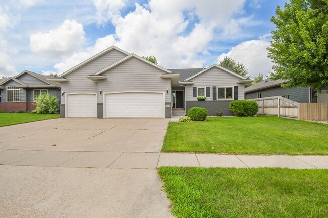 property at 5109 Manchester Ct