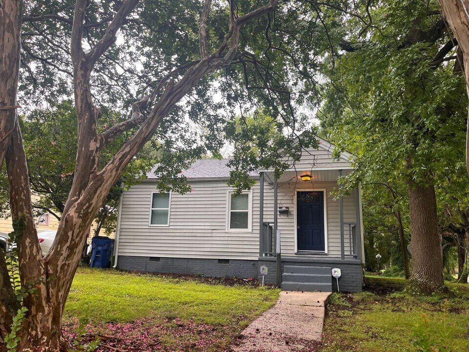 1341 Curfman St in Raleigh, NC - Building Photo
