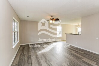 104 Creek Way Ln in Columbia, SC - Building Photo - Building Photo