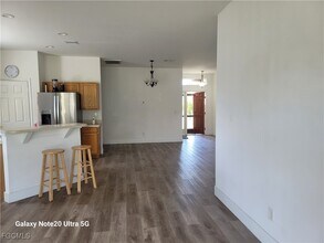 702 Milton Ave N in Lehigh Acres, FL - Building Photo - Building Photo