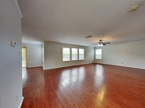 1435 Durango St in Grand Prairie, TX - Building Photo - Building Photo