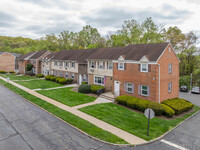 Mountainview Manor Condominiums in Wharton, NJ - Building Photo - Building Photo