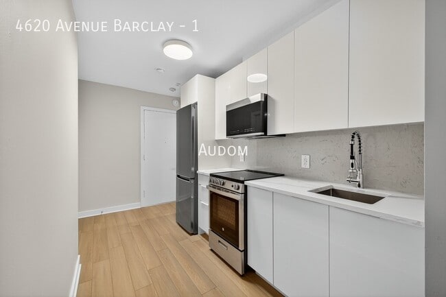 4620 Av. Barclay in Montréal, QC - Building Photo - Building Photo