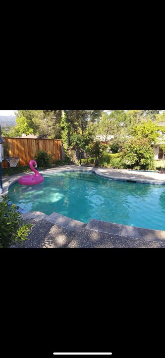 1710 Whitham Ave in Los Altos, CA - Building Photo