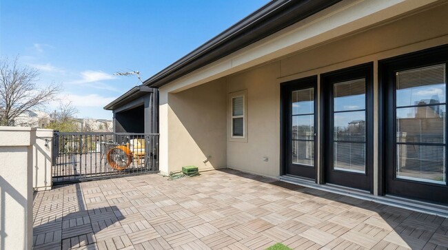 property at 1103 Summer St