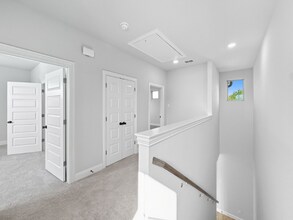 9525 Thorncrown Ln in Fort Worth, TX - Foto de edificio - Building Photo