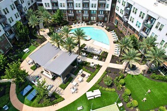 23233 Western Centre Dr in Katy, TX - Foto de edificio - Building Photo