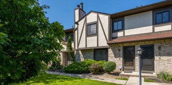 5275 Timberline Rd in Columbus, OH - Building Photo