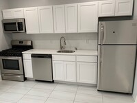 Mayfair Apartments in Bayonne, NJ - Building Photo - Building Photo