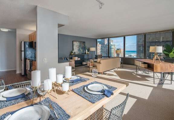 333 E Wacker Dr in Chicago, IL - Building Photo - Building Photo