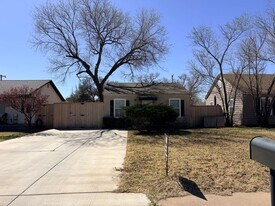 2309 27th St in Lubbock, TX - Building Photo