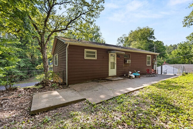 property at 5808 Fountain Rd