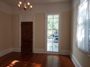 7618 Freret St, Unit 7618 in New Orleans, LA - Foto de edificio - Building Photo
