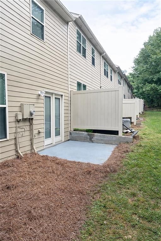 1316 Taylor Way in Stone Mountain, GA - Building Photo - Building Photo