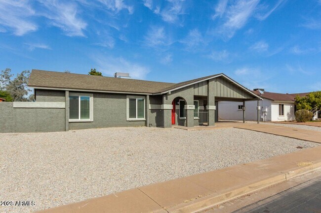 642 W Plata Ave