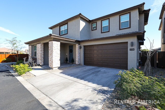 17734 W Jojoba Rd in Goodyear, AZ - Building Photo - Building Photo