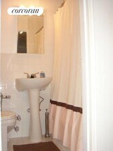 217 E 89th St in New York, NY - Building Photo - Building Photo