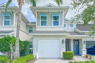 6940 Avalon Cir in Naples, FL - Building Photo