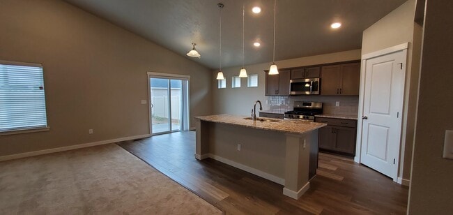 637 E Warrior Basin St in Kuna, ID - Building Photo - Building Photo