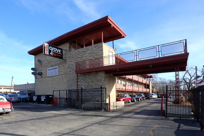 Grove Apartments in Melrose Park, IL - Building Photo - Building Photo