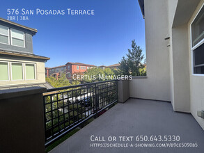 576 San Posadas Terrace in Sunnyvale, CA - Building Photo - Building Photo