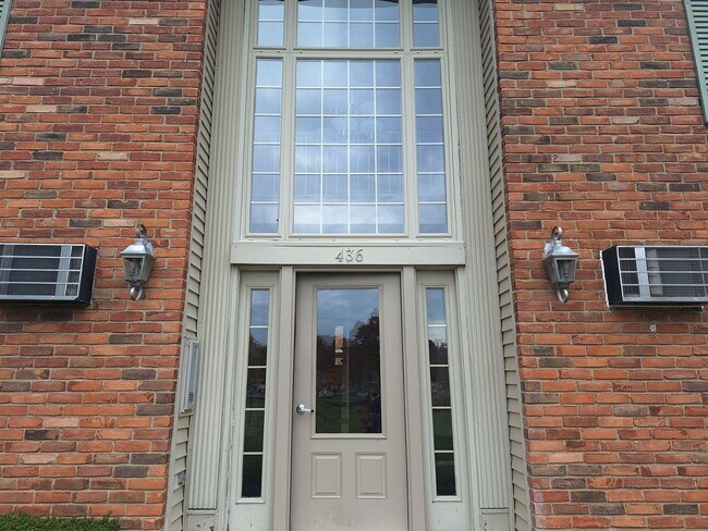 436 Romeo Rd in Rochester, MI - Building Photo - Building Photo