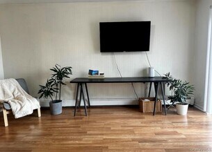 92-12 25th Ave in Queens, NY - Building Photo - Building Photo