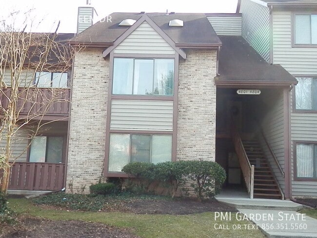 property at 4803B Aberdeen Dr
