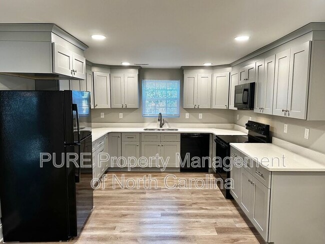 property at 708 Union St S