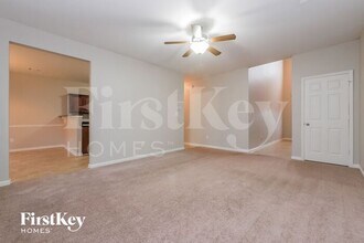 5052 Pioneer Pkwy in Mcdonough, GA - Building Photo - Building Photo