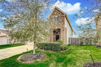 15307 Lake Powell Dr in Humble, TX - Foto de edificio - Building Photo