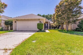 1443 Champions Green Dr in Gulf Breeze, FL - Building Photo - Building Photo