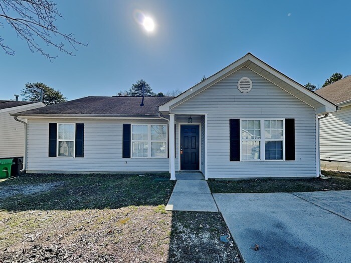 3004 Westwinds Ct in Charlotte, NC - Building Photo