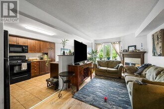148 Talltree Crescent in Ottawa, ON - Building Photo - Building Photo