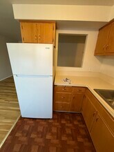 160 W Westfield Ave in Roselle Park, NJ - Building Photo - Building Photo
