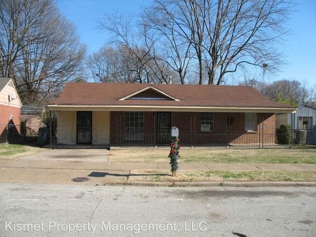 3070 Parham St in Memphis, TN - Building Photo - Building Photo