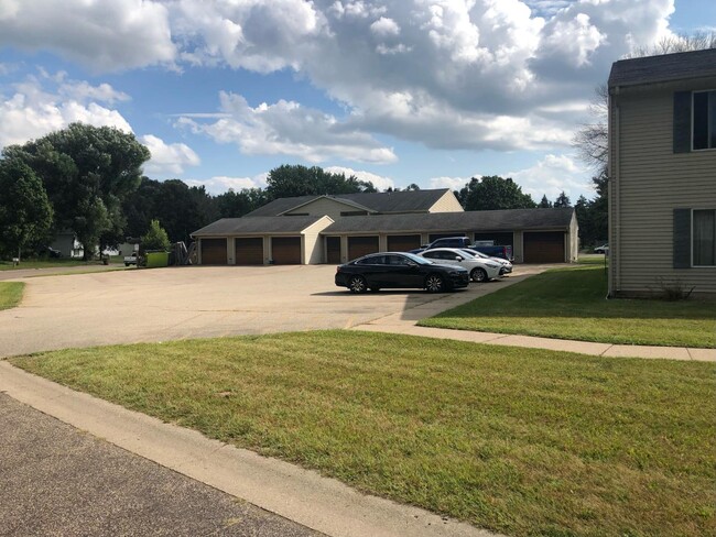 469 Gibbs St S in Prescott, WI - Building Photo - Building Photo