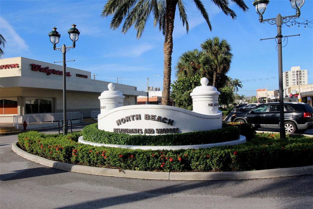 3345 NE 32nd St in Fort Lauderdale, FL - Building Photo