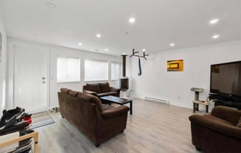 24878 108 Av in Maple Ridge, BC - Building Photo - Building Photo