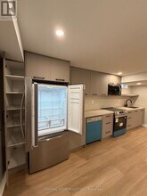 229 Spring Gate Blvd in Vaughan, ON - Building Photo - Building Photo