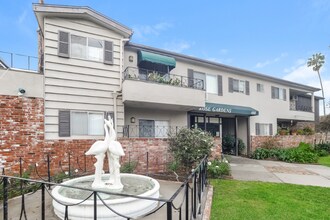400 E Live Oak St, Unit 25 in San Gabriel, CA - Foto de edificio - Building Photo