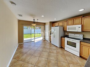7206 54th Ter E in Palmetto, FL - Building Photo - Building Photo