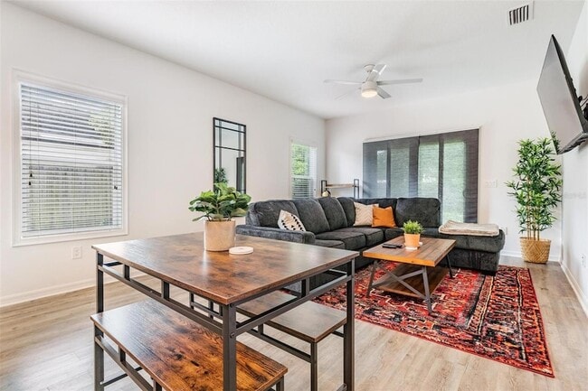 2604 N Highland Ave in Tampa, FL - Foto de edificio - Building Photo