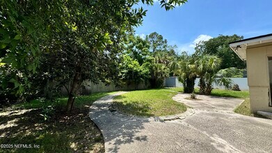 6536 Anvers Blvd S in Jacksonville, FL - Building Photo - Building Photo