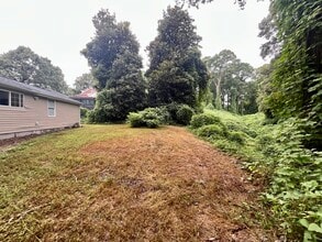 2010 Simmons St in Gastonia, NC - Building Photo - Building Photo