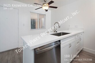 2625 Kremeyer Cir in Carlsbad, CA - Building Photo - Building Photo