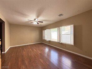 9061 Winchester Ridge St in Las Vegas, NV - Building Photo - Building Photo