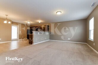 2116 Cedarmill Dr in Franklin, IN - Building Photo - Building Photo